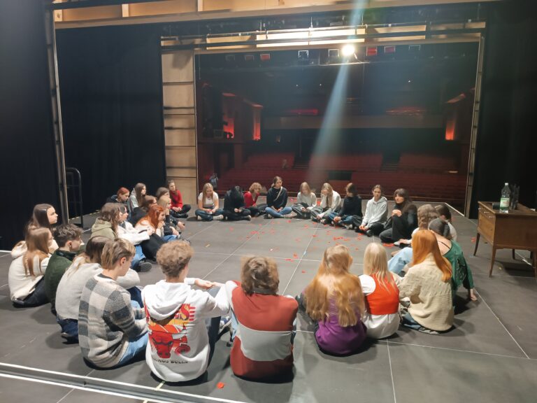 Students in Opera Bałtycka, Gdańsk